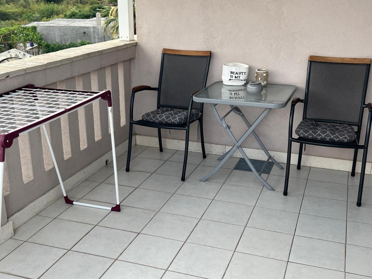 Apartman Zdrava *