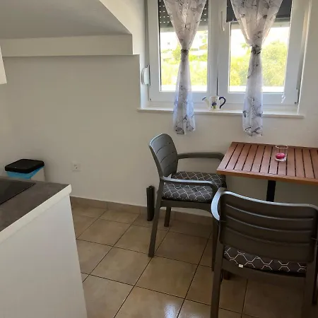 Apartments Villa Zdrava Trogir Exterior photo